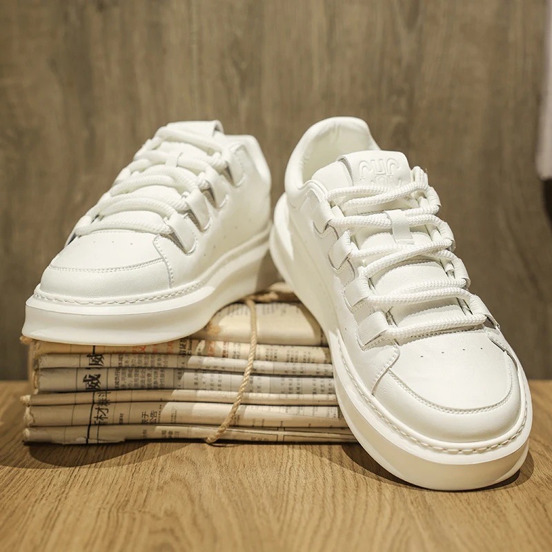 Белые туфли. Мужская обувь. Осенняя подростковая популярная дышащая