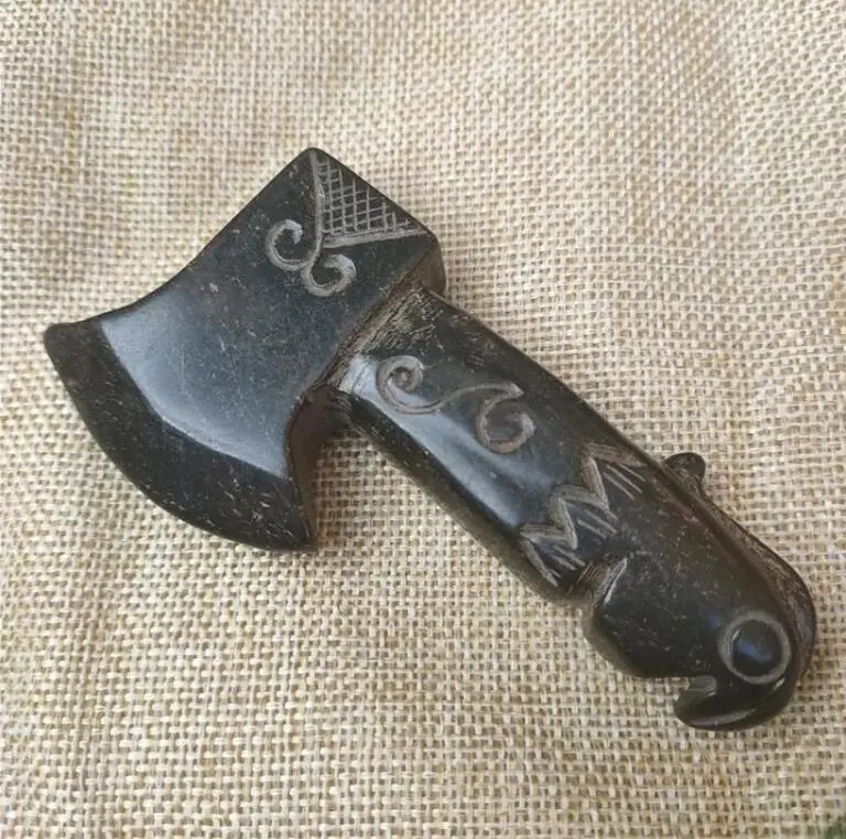 

Тибетская хуншанская культура, натуральный метеорит, топор, голова птицы, статуя талисмана, коллекция подвесок, украшение для дома, подарок