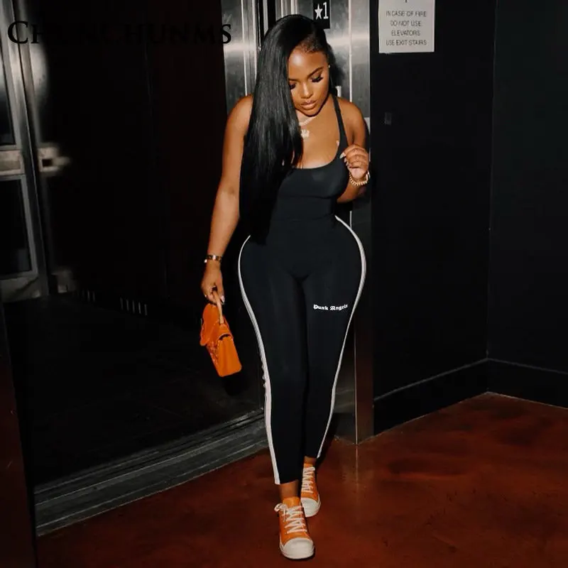 Рисунок 2 - Женский спортивный комбинезон для