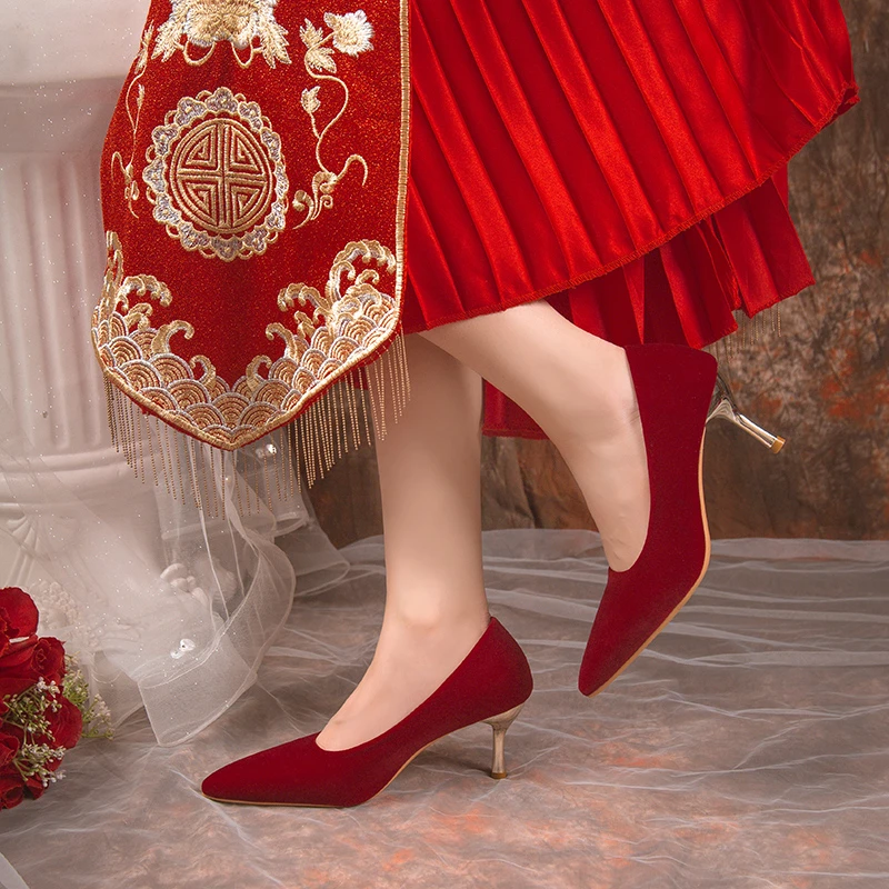 Туфли-лодочки женские на высоком каблуке флоковые заостренный носок без