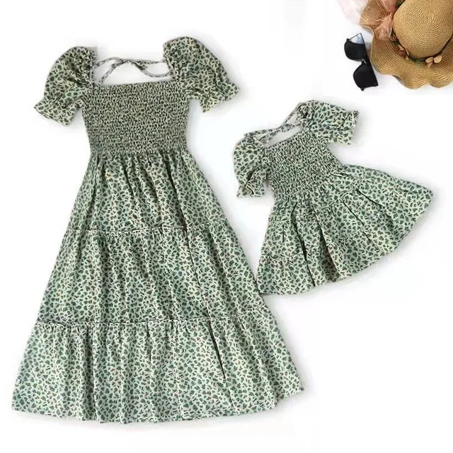 2022 Flower Mother Daughter Matching Dresses Family Set Square Neck Mommy and Me Clothes Fashion Woman & Toddler Girl's Dress 5
