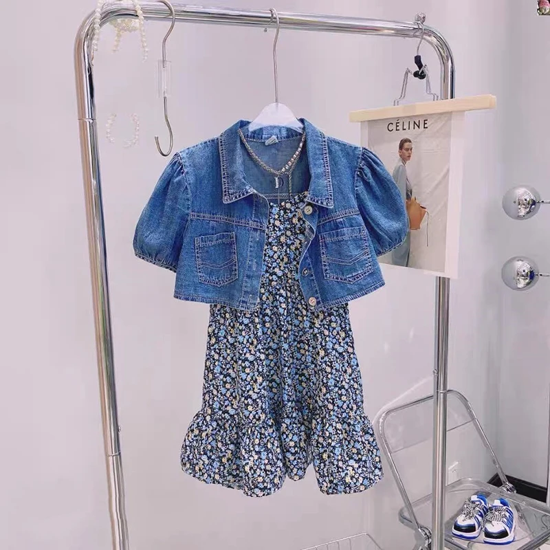 Купи Girls Sets Clothes Summer Fashion Denim Top Coat & Floral Suspender Skirt Children's Clothes 2Pcs Suit Kids Clothes Girls 3-7Y за 1,030 рублей в магазине AliExpress