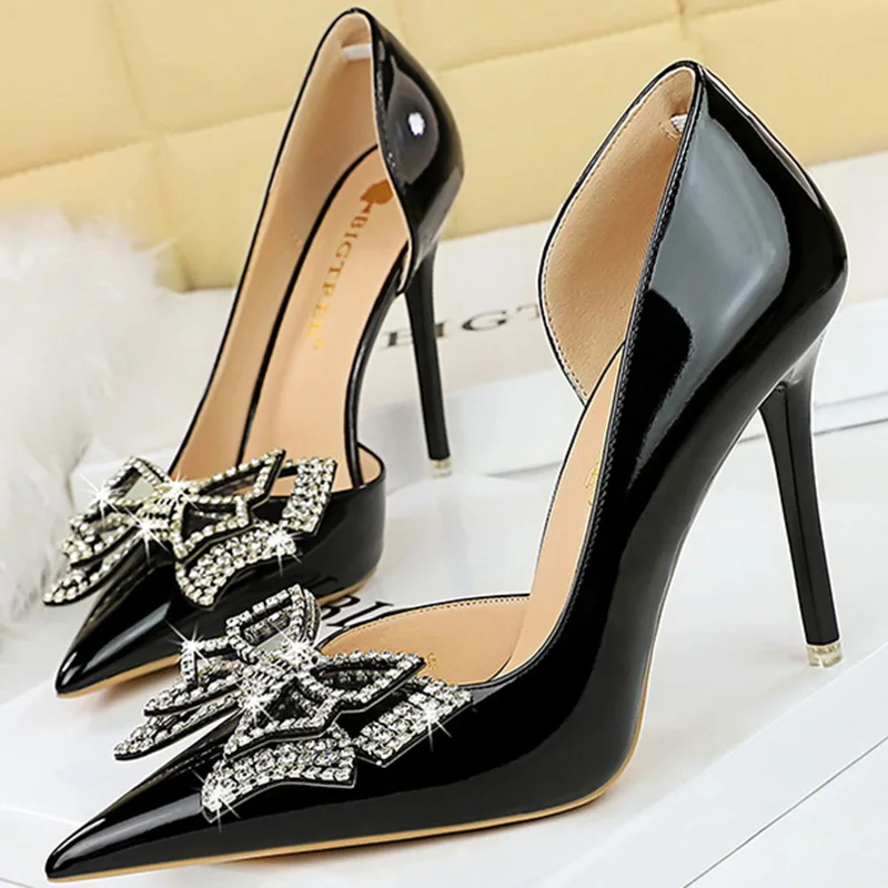 

BIGTREE Western Style Party Women 10.5 Thin High Heels Patent Leather Shallow Pointed Toe Side Hollow Crystal Bow Pumps 34-40