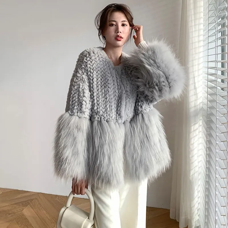 

Женское пальто из искусственного меха, новинка 2023, зимняя плотная теплая однотонная элегантная дизайнерская офисная верхняя одежда в Корей...