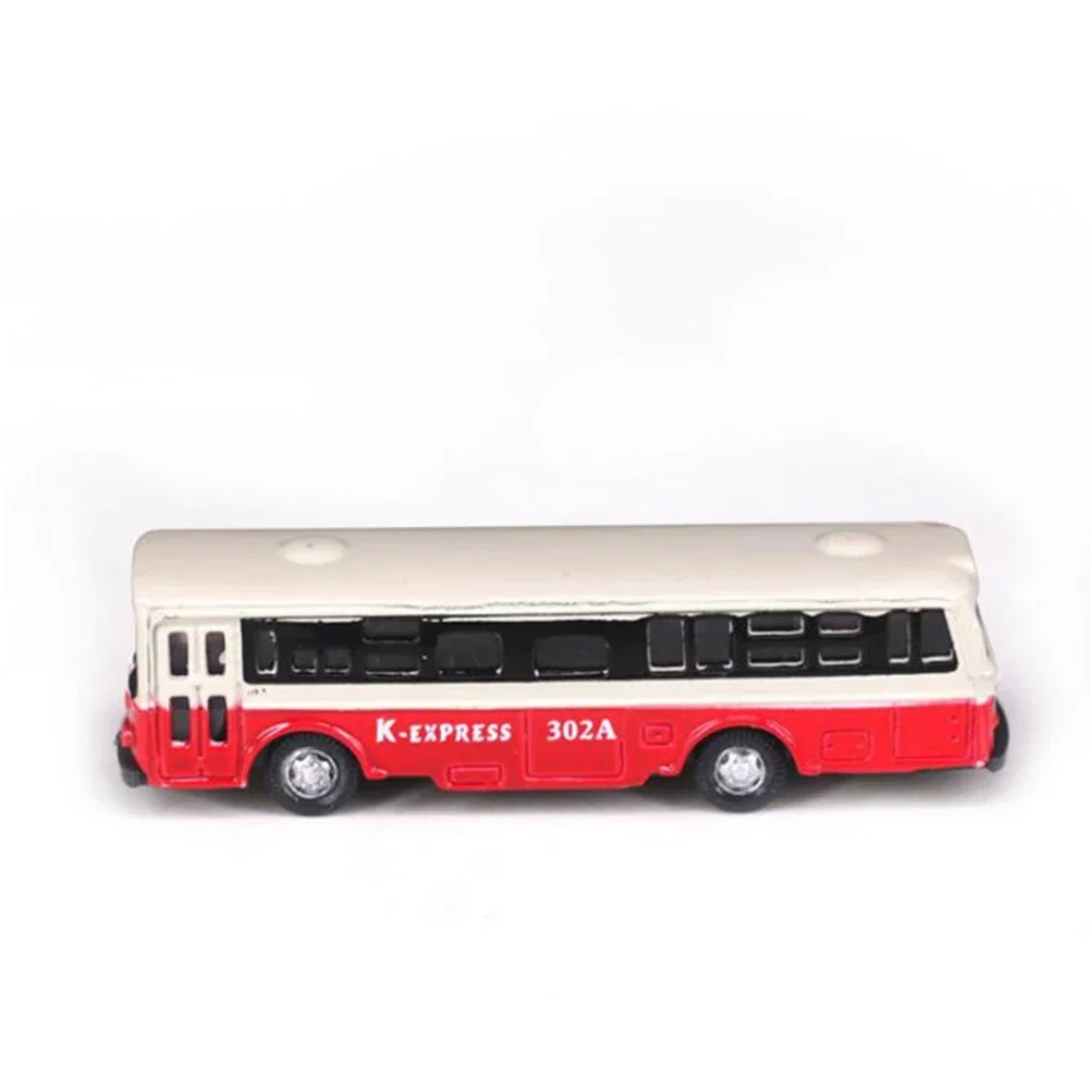 Diecast Mini Bus Train Landscape Layout N Scale Model samochodu do modelu kolei Lekki materiał ABS Różne kolory