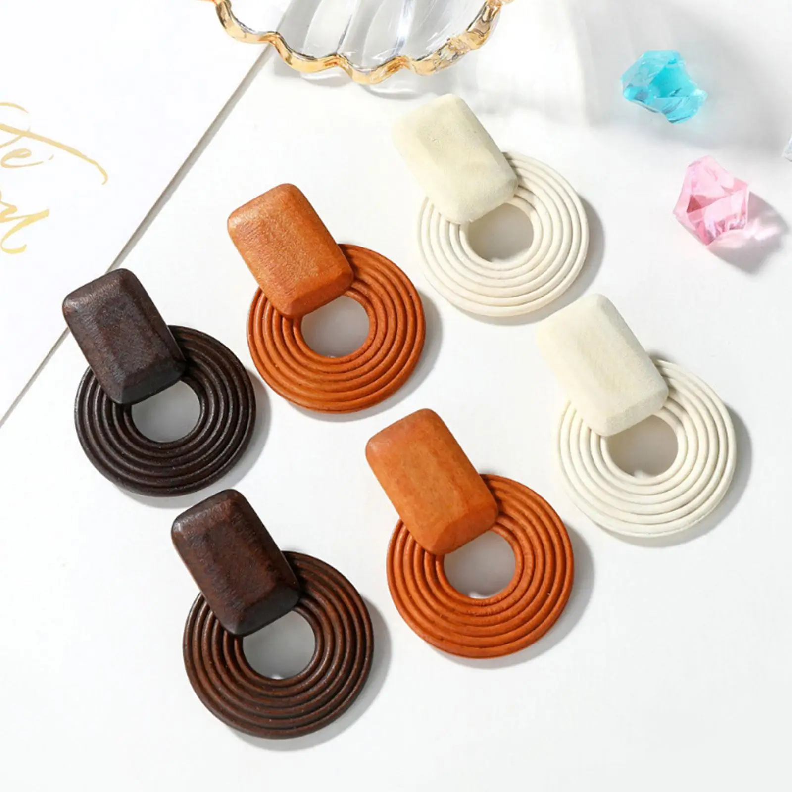 

Ethnic Handmade Wooden Round Drop Earrings Boho Vintage Wooden Hollow Geometric Pendant Earrings Women Fashion Accessories Gift