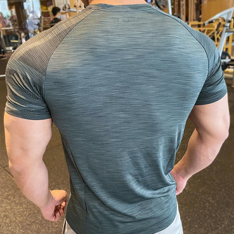 2023 Summer Quick Dry Breathable Short Sleeve Shirt Sports Training T-shirt For Men Gym Running Tees Men's Sportwear Clothing