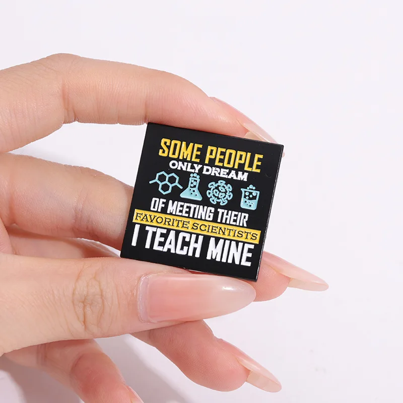 Знания науки эмалированная булавка математика биология генная формула брошь