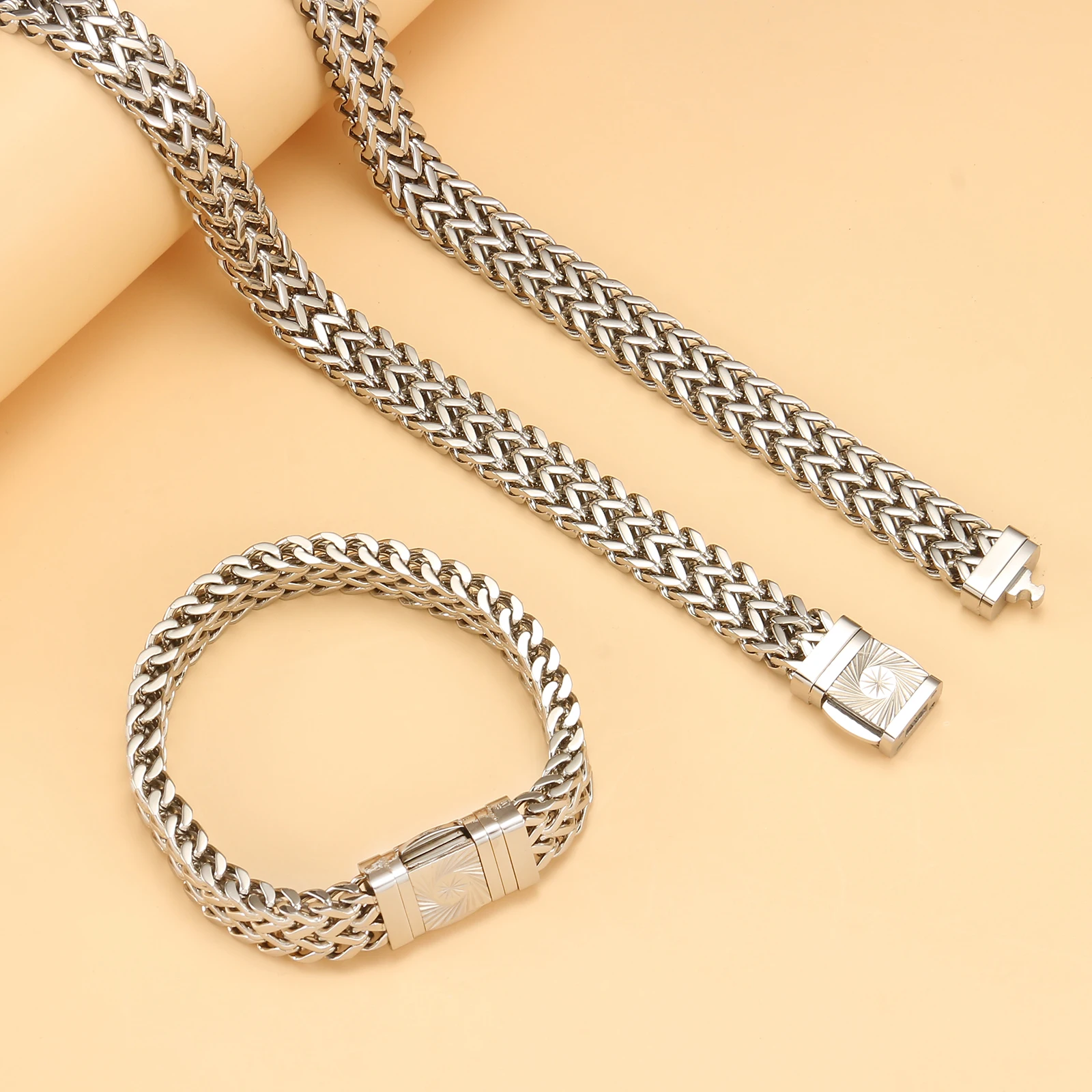 

Hip Hop Positive Negative Carving Buckle Necklace for Men Women Stainless Steel Cuban Chain Bracelet Fashion Jewelry Accessories