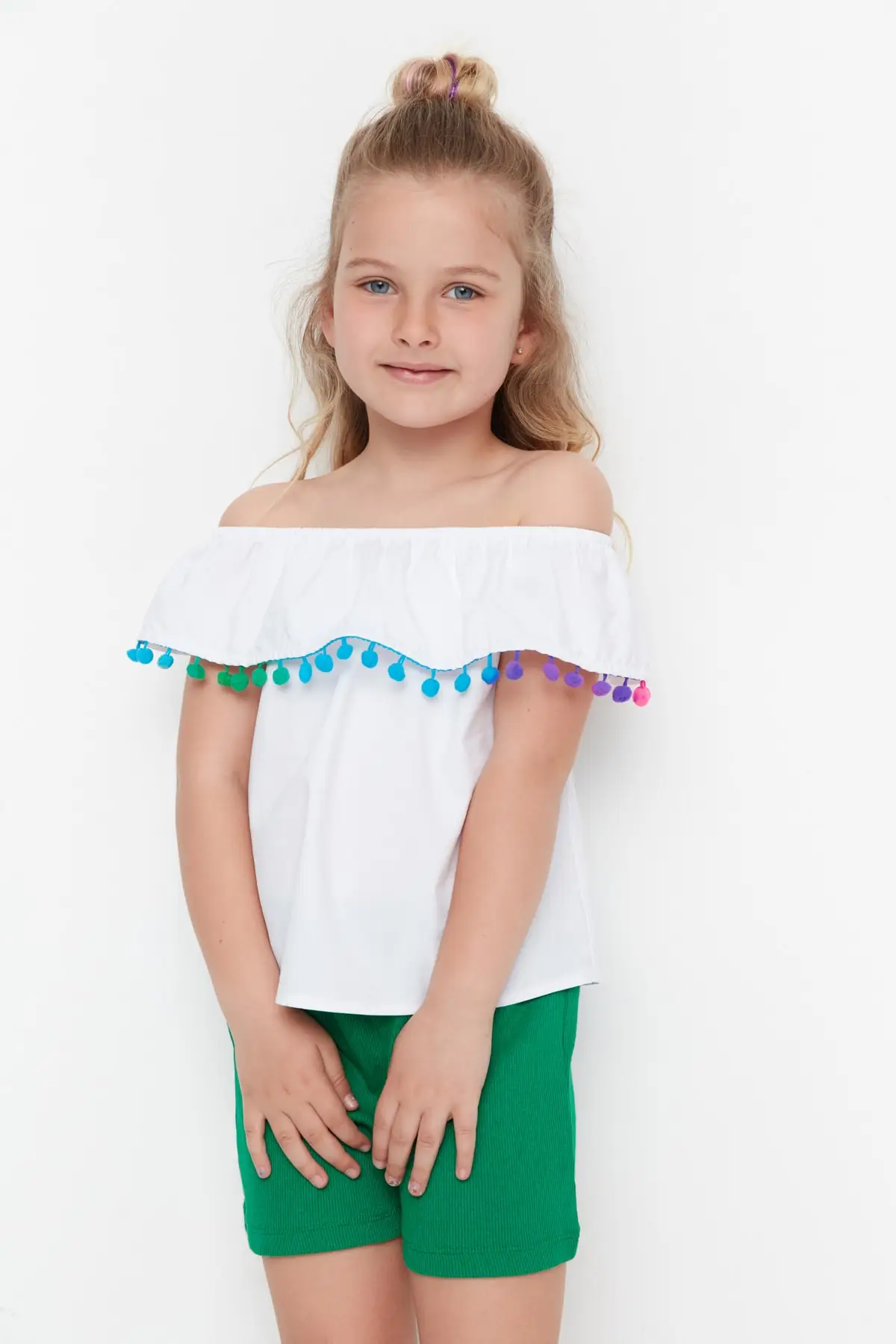 

Pompom detailed girl kids woven blouse TKDSS22BZ00001