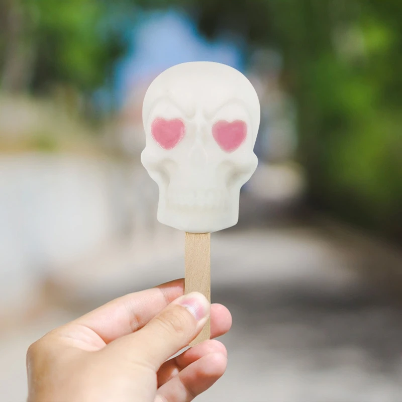 

6 Cavities Popsicles Mold Non-stick Skull Head Silicone Ice Cream Mold Homemade