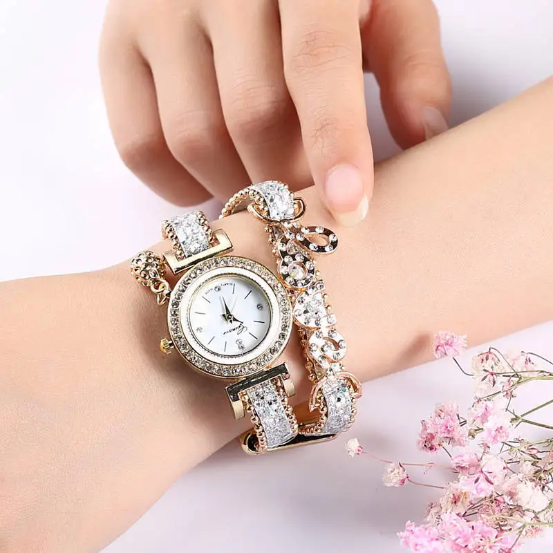 Popular With Diamond Sequin Wrapped Bracelet, Luxurious Quartz Watch For Women