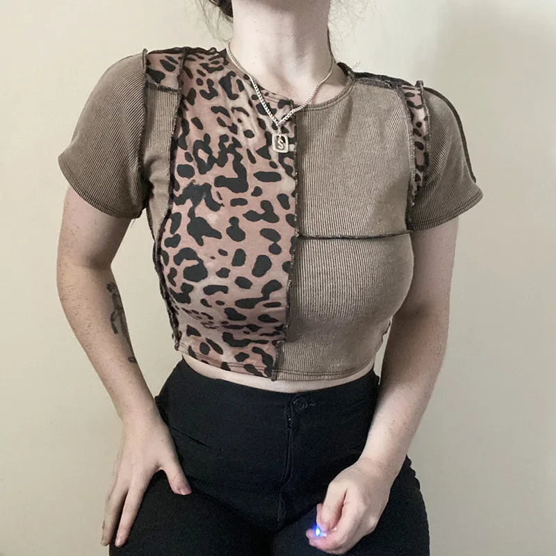 

Женский леопардовый короткий топ Y2K, коричневый контрастный топ с круглым вырезом и коротким рукавом, женская футболка в стиле пэчворк, в стиле Харадзюку 90-х, новинка 2021