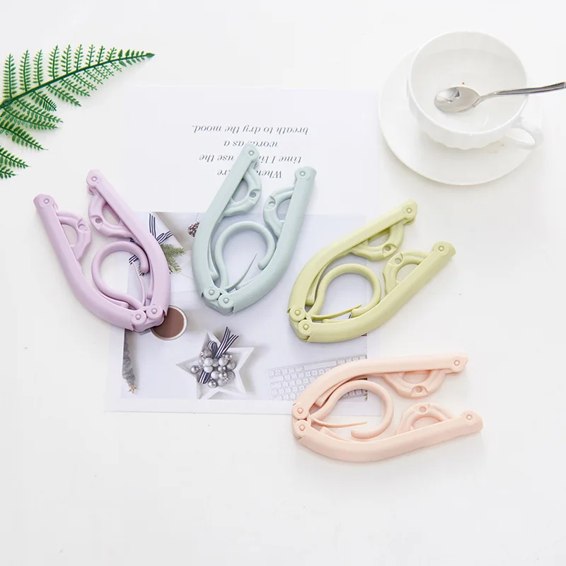

3pcs Nordic Style Drying Clips Clothes Hanger Plastic Non-slip Household Folding Travel Accessories Space Saving storage Tools