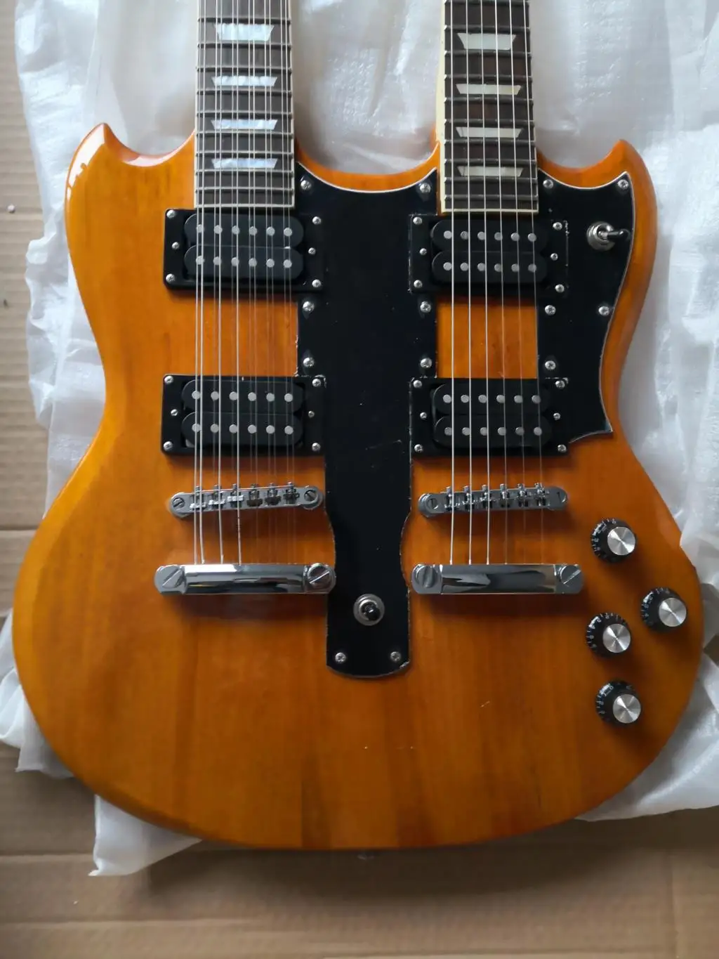 

free shipping double neck Transparent natural wood grain yellow 6 strings guitar 12 strings guitar 12 75 in stock 62