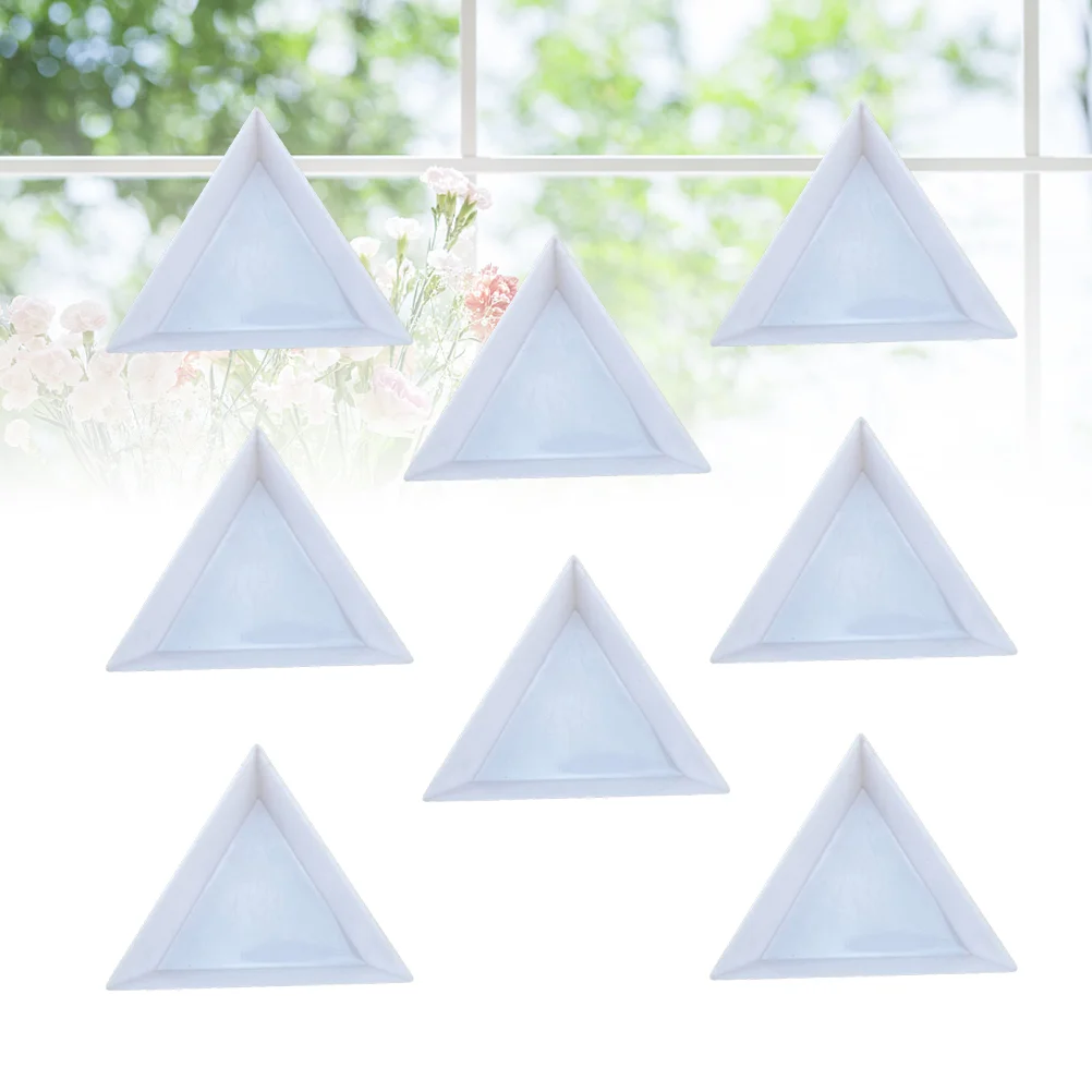 

24pcs Lightweight Triangle Plate Dish for Ornaments Rhinestones Storage