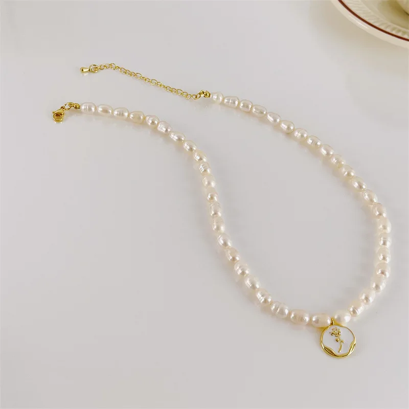 

Fashion Irregular Baroque Pearl Necklace for Women Gold Chunky Link Chain Layered Necklaces for Women Ladies Pearl Necklace