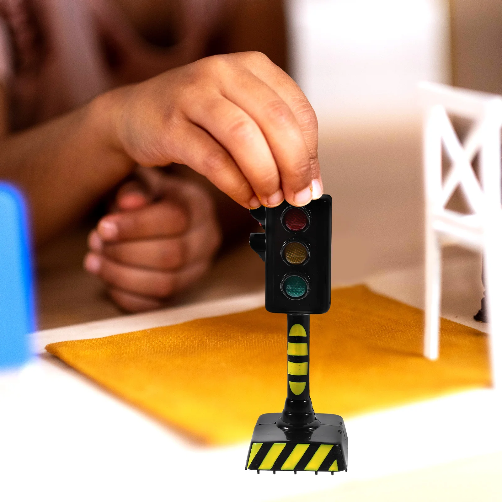 Рисунок 3 - Детские модели дорожных знаков