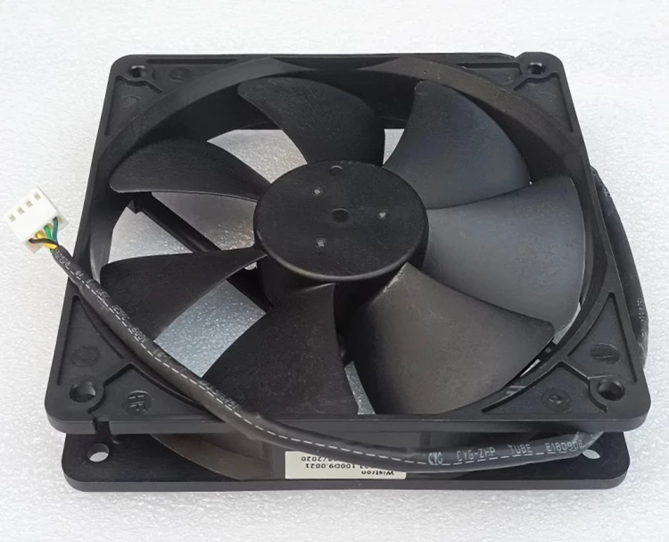 Новый 4-проводной вентилятор ходового типа Foxconn PVA120G12U 12В 0.75A 12025 12 см с контролем температуры (art.: 3920c8edf2fb8) - 3920c8edf2fb8