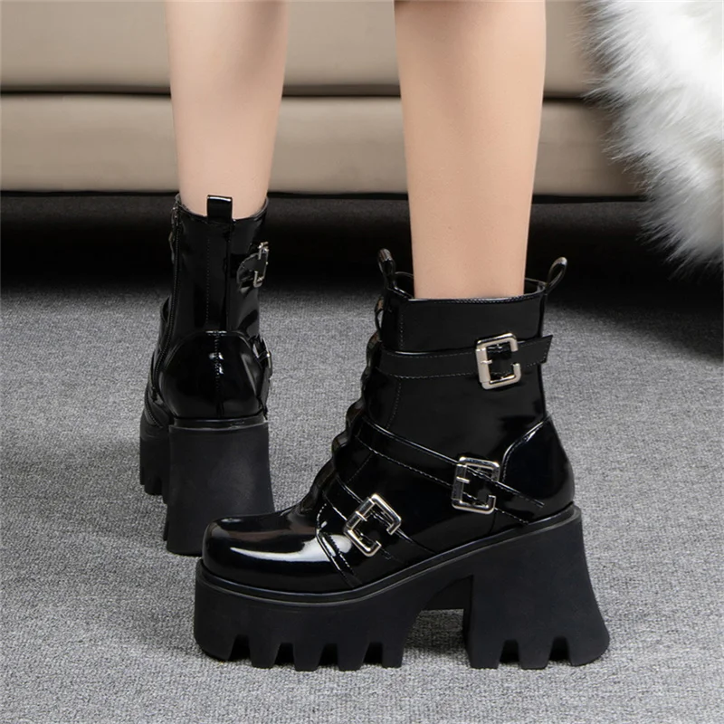 

Женские ботильоны на высоком каблуке, туфли с лаковой отделкой и трехрядной пряжкой, большие размеры 40-43, обувь в стиле панк на платформе, Прямая поставка, 2023