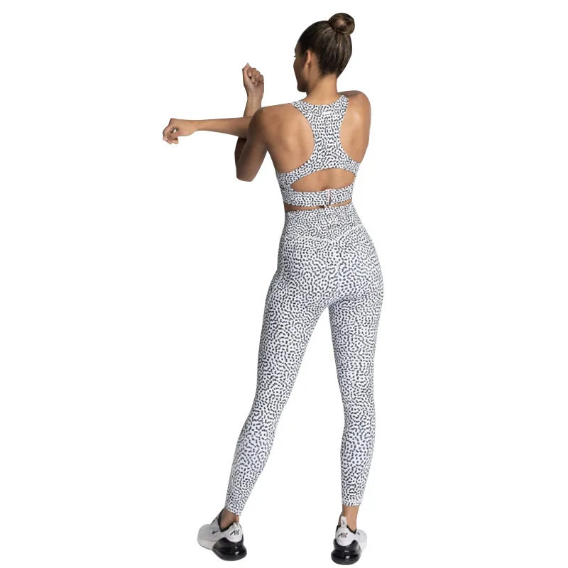 Спортивный женский комплект для занятий йогой с эффектом пуш-ап женская