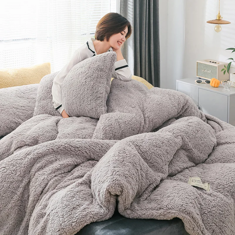 

Комплект постельного белья из меха ягненка и флиса, роскошное зимнее теплое одеяло, комплект пододеяльника, простыня и наволочка, спальный ...