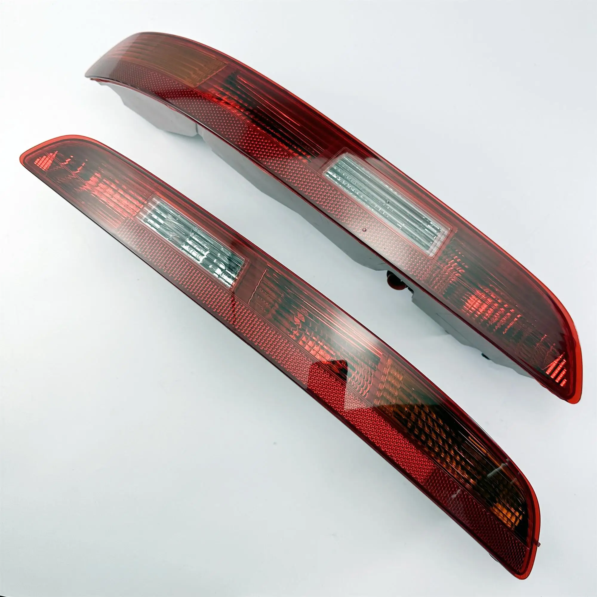 

Задняя фонарь 8U0945095 8U0945096 подходит для Q3 8UD945095 8UD945096