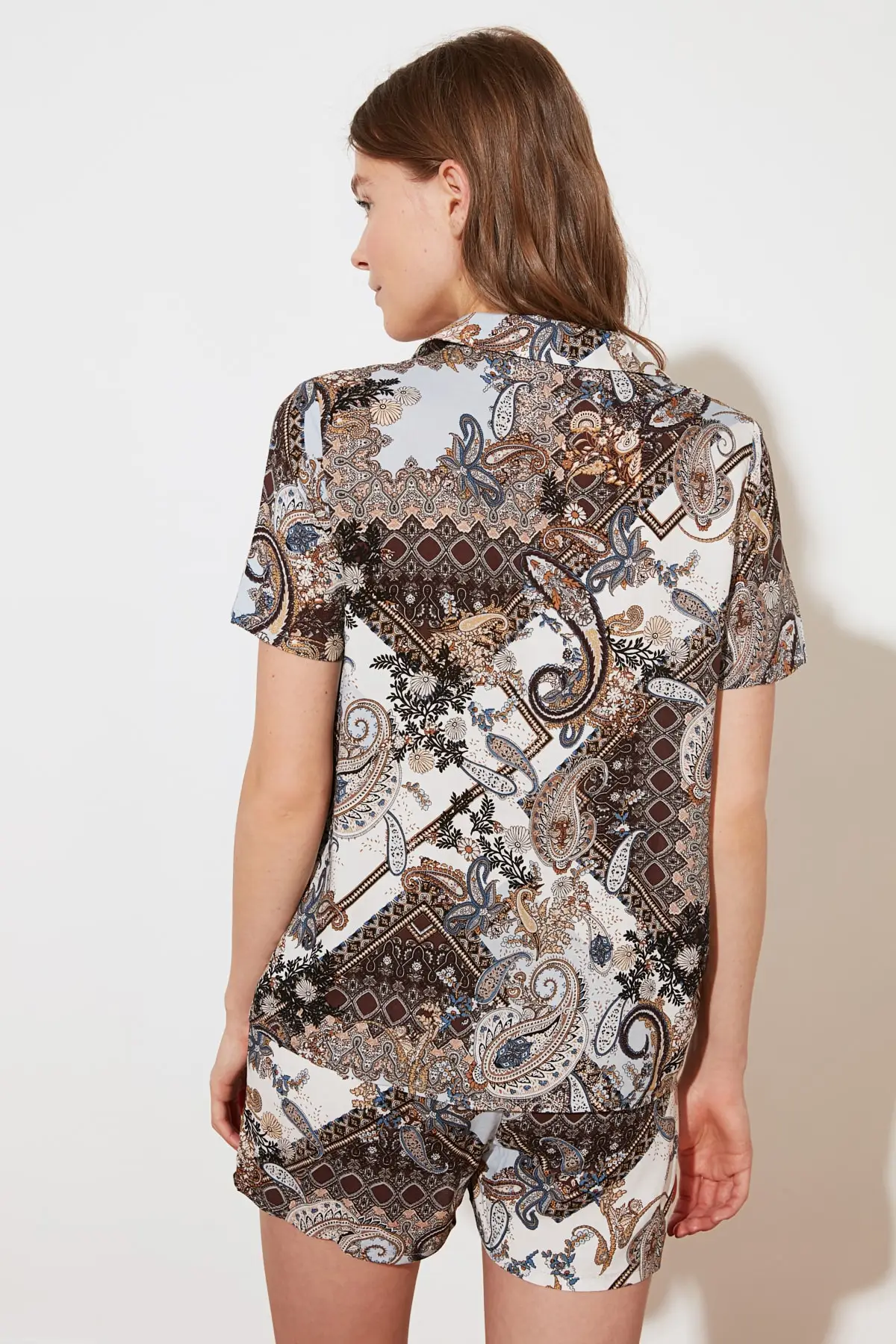 

Trendyol Shawl Pattern Woven Pajamas set THMSS21PT0745