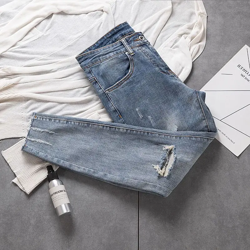 2023 Summer Thin Jeans Wool-edge Knee-knee Piercing Elastic Slimming Small Feet Pants Men's Clothing Nine-point Pants