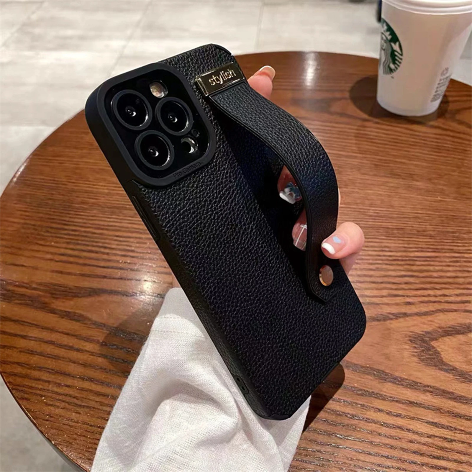 

Wrist Strap Pu Leather Phone Case for iPhone 14 Pro Max Luxury Matte Case Protective Retro Phone Cover for iPhone 14 Plus Funda