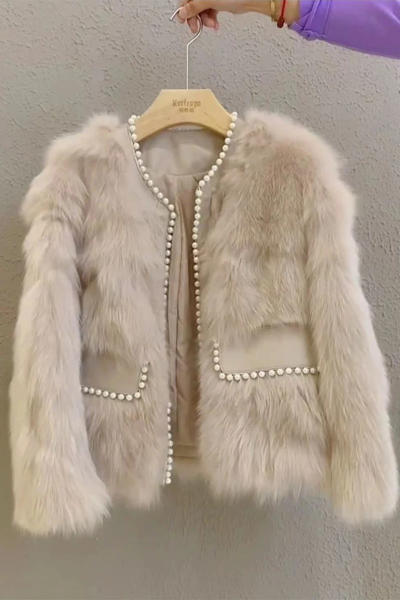 Young Ladies Beaded Fox Fur Coat 2022 Winter New Korean Style Elegant Women's Thickened Three-button Short Faux Fur Jackets