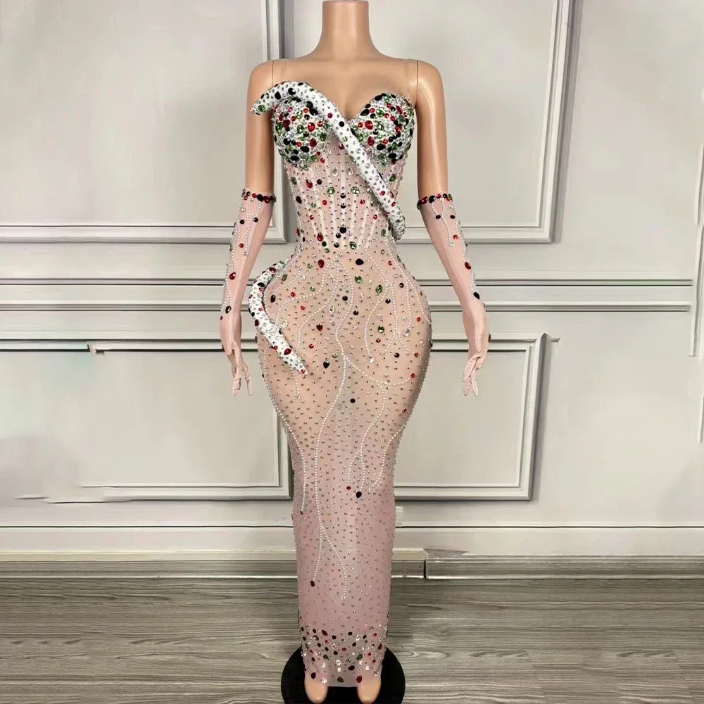 Женское вечернее платье без бретелек сексуальное разноцветное с фотографией