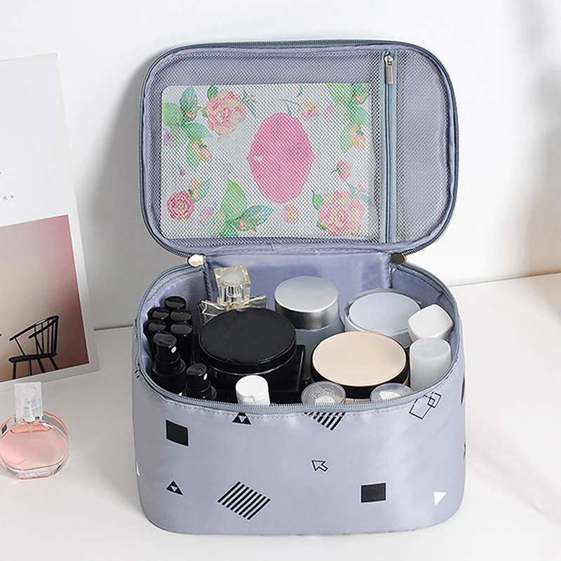 

Новая вместительная косметичка, Удобная дорожная сумка для туалета, женская уличная дорожная сумка для хранения, водонепроницаемый Женски...