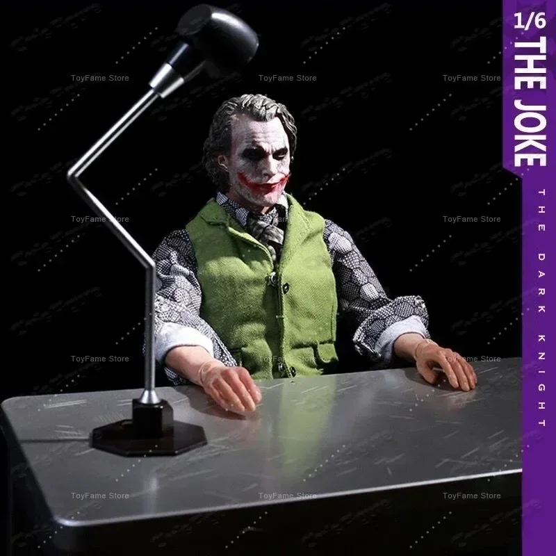 Фото В наличии: Коллекционная фигурка Джокера (Hot Toys) из фильма «Тёмный рыцарь», 1/6 масштаба, с подвижными суставами, модель для коллекционирования №4