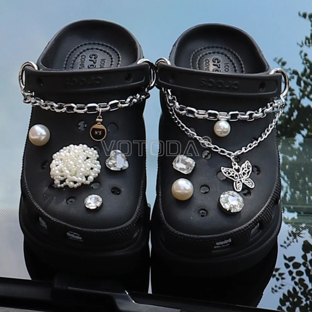 Fashion Pearl Flowers Charm Croc Shoes Accessories Bling Rhinestone Metal Chain Shoe Decoration Summer Garden Shoes Buckle Set