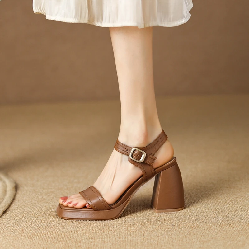 

NEW Summer Woman Sandals Cow Leather Women Shoes Square Toe Super High Heels Solid Chunky Heels Beige Platform Sandals for Women