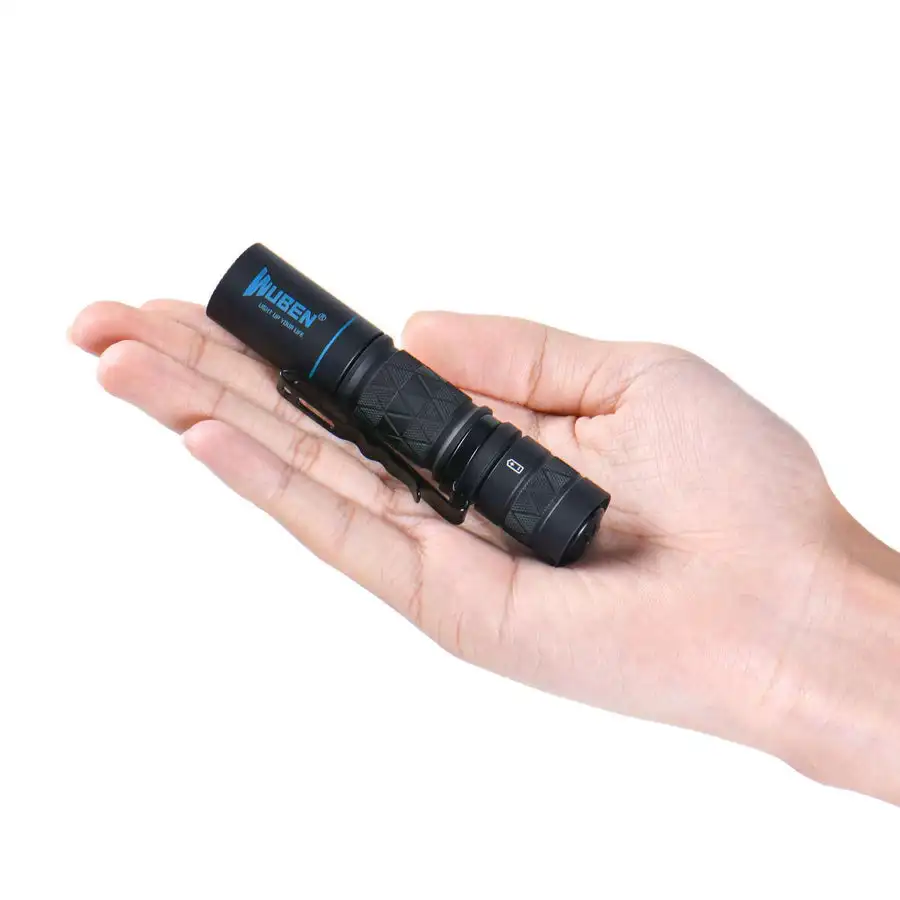 

E18 LED Flashlight EDC Light CREE XP-G3 LED Torch IP68 Waterproof 4 Modes Lightweight Light With 2700 mah AA Battery