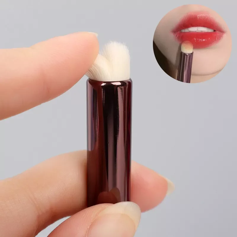 

2022 новая Кисть для макияжа губ, многослойная матовая помада, темные круги под глазами, маленькая кисть для консилера, профессиональная нема...