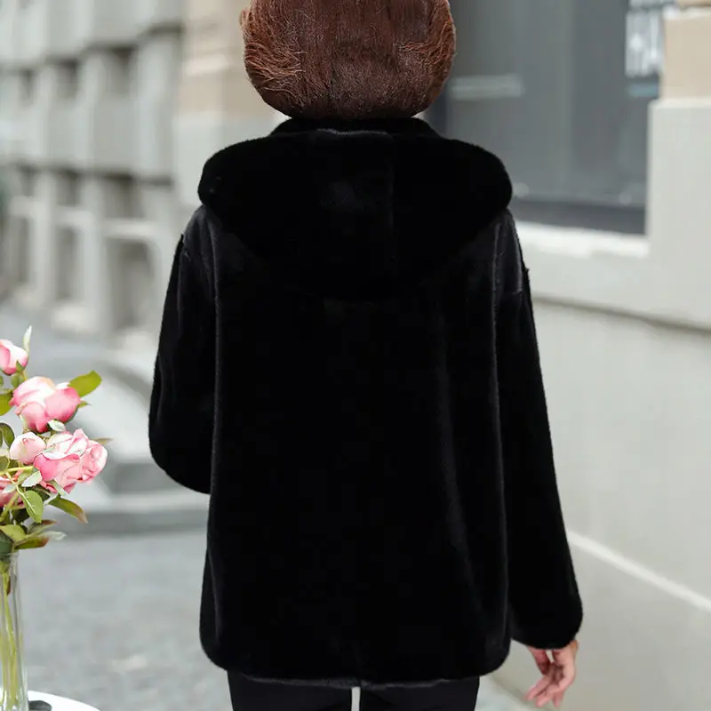 Women Mother Fluffy Fur Coats Warm Jacket Winterwear Solid Winter Jacket 2022 New Fashion Faux Fur Coat Mink Fur Teddy Coat