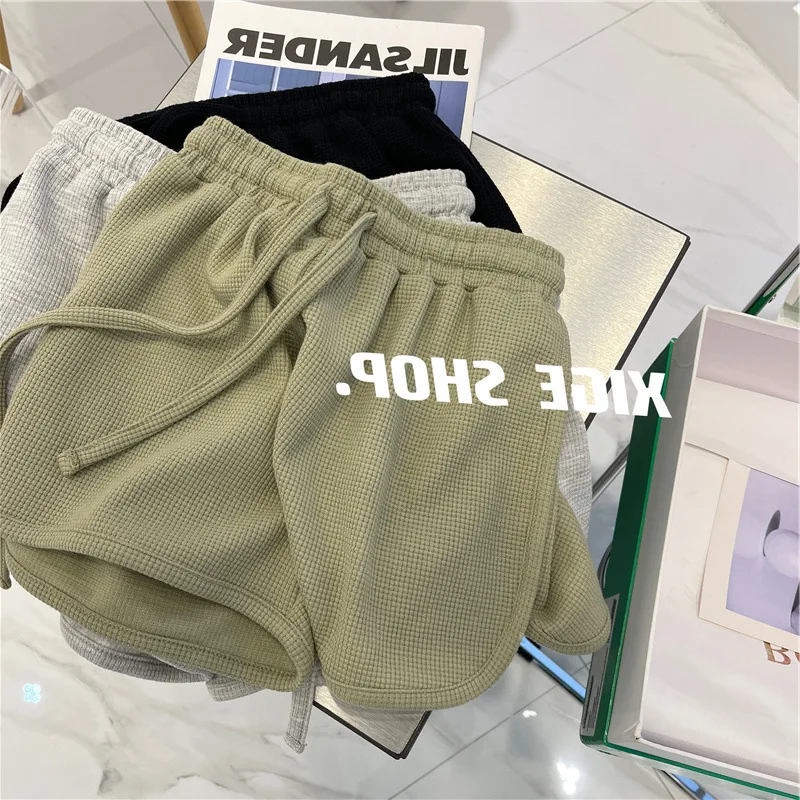 

2022 Summer New Fashion Simple Waffle High Waist A Word Loose Casual Shorts Women