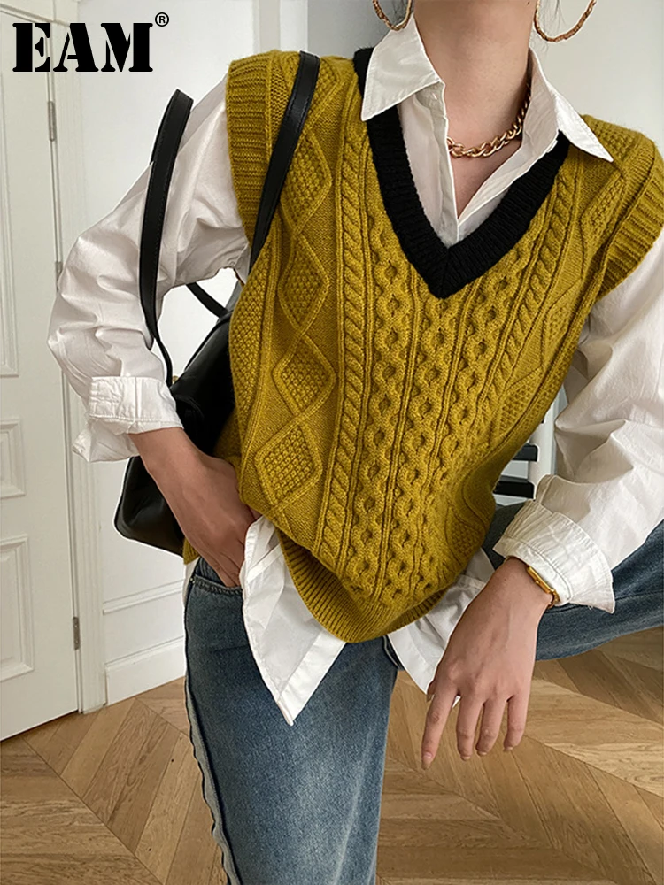 

[EAM] Women Loose Fit Green Color-block Knitting Big Size Vest New V-collar Sleeveless Fashion Tide Spring Autumn 2023 1DF1617