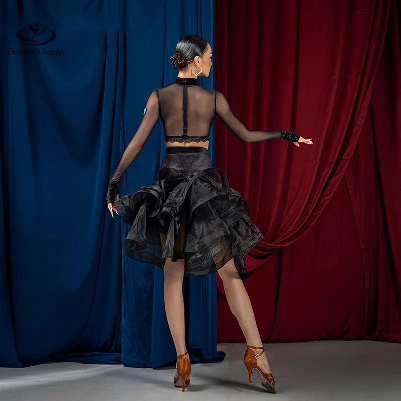 Костюм для латинских танцев женский высококачественный бархатный