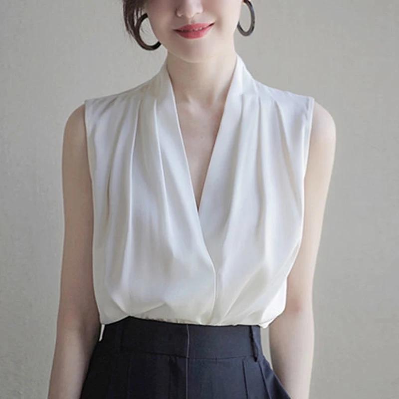 

White V-Neck Blouse Women Sleeveless Ladies Blouses Shirt Summer Tops Korean Womens Clothing Elegant Chiffon Blusas Mujer 2023