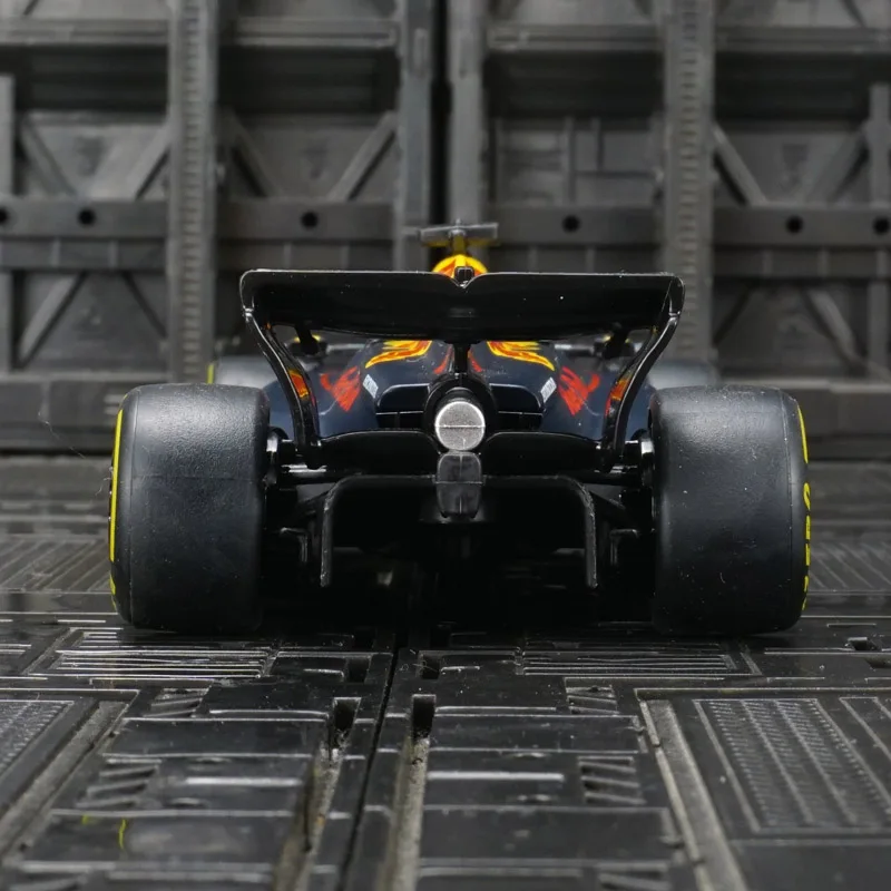 Модель гоночного автомобиля Red Bull RB19 F1 Formula 1 от Rastar в масштабе 1:32, с высокой детализацией, качественной отделкой и отличным качеством изготовления. (art.: 3920da48f4fdf) - 3920da48f4fdf