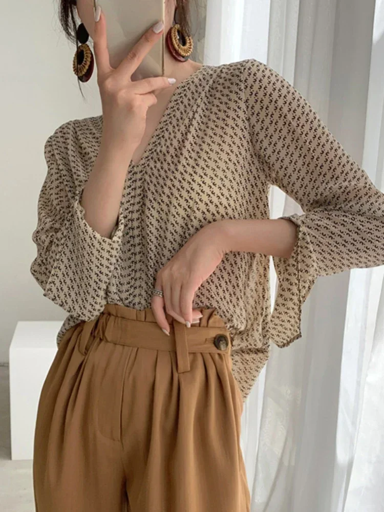 Винтажные женские рубашки блузки с v-образным вырезом и длинными рукавами