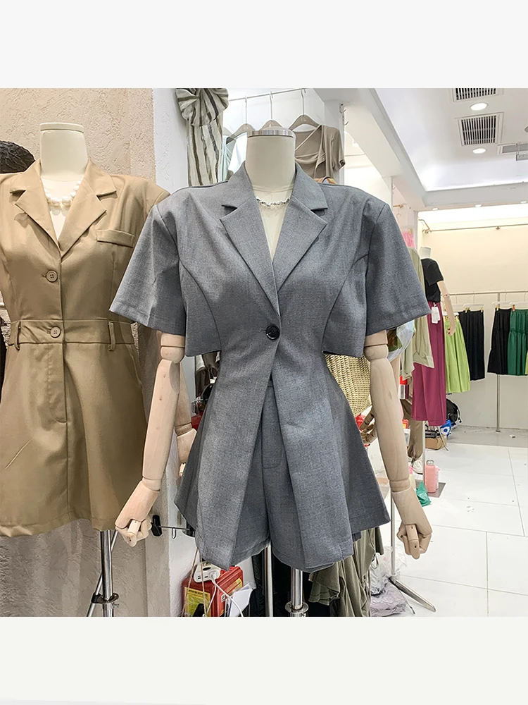 

Early Autumn Women Elegant Suit Sets Suit Short Sleeve Hollowed Out On Both Sides Coat+Pleated A-line Shorts Solid Color Sets