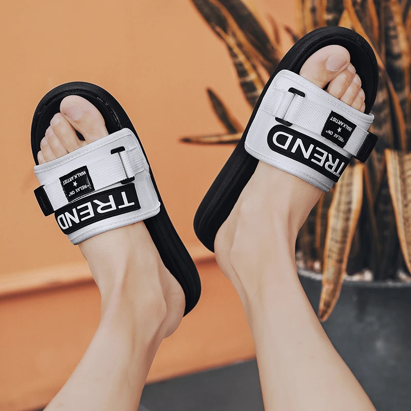 

Брендовые Роскошные детские сандалии для мальчиков, детские шлепанцы для дома, шлепанцы для свадьбы, размер 44, Вулканизированная обувь для ...