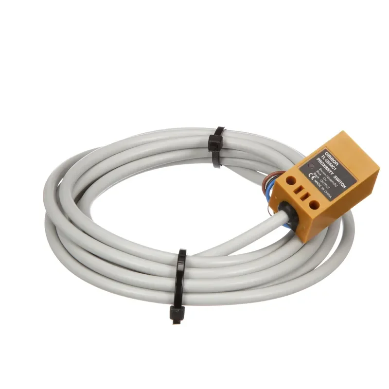 Индуктивный датчик приближения O-MRON Automation TL-Q5MC1, прямоугольный, 5 мм, NPN-NO, 24 В постоянного тока, для крепления на кронштейнпанель, не врезной (art.: 3920db441e975) - 3920db441e975