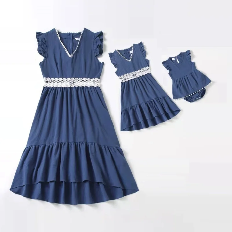 

Family Look Irregular Mother Daughter Matching Dresses Ruffled Sleeve Mom Baby Mommy and Me Clothes Fashion Woman Girls Dress