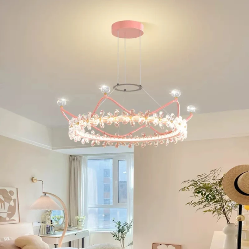 

Люстры для комнаты принцессы Розовые, роскошные современные светильники со стразами в виде короны, для детской комнаты, проекция звездного неба